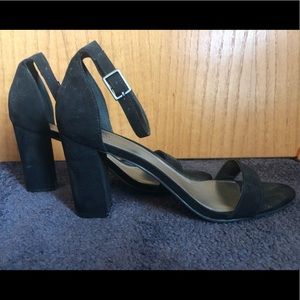 Black Worthington Heals